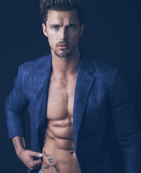 Christian hogue cock - Free Gay XXX Videos. Just like on Wild Gay porn, you'll discover a mixture of free and premium gay porn sites. Popular straight places like Pornhub, xHamster and XVideos also contain a lot of gay videos to my surprise and are very popular among you cock suckers.
